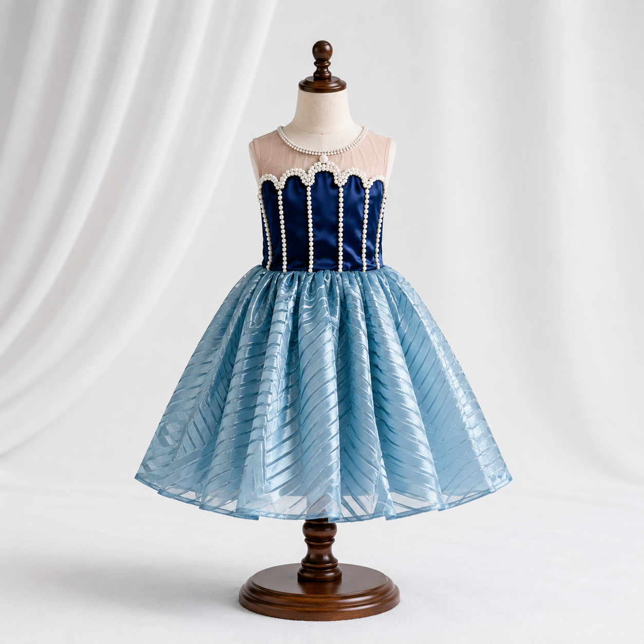 Pearl Shell Mermaid Dress - view 2