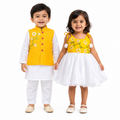 Sunshine Daisy sibling twinning set boy detail